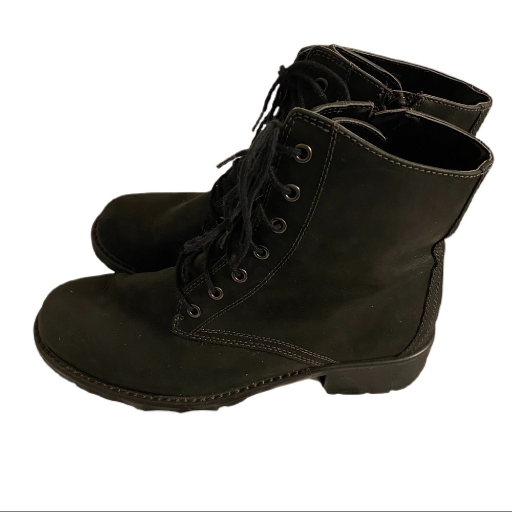 Clarks Black Lace-Up Combat Boots